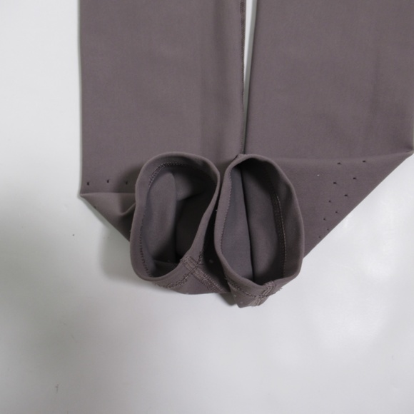 Lululemon Zoned In Tight *27" Lunar Rock Size 4 Breathable Tight Senseknit - Picture 4 of 12